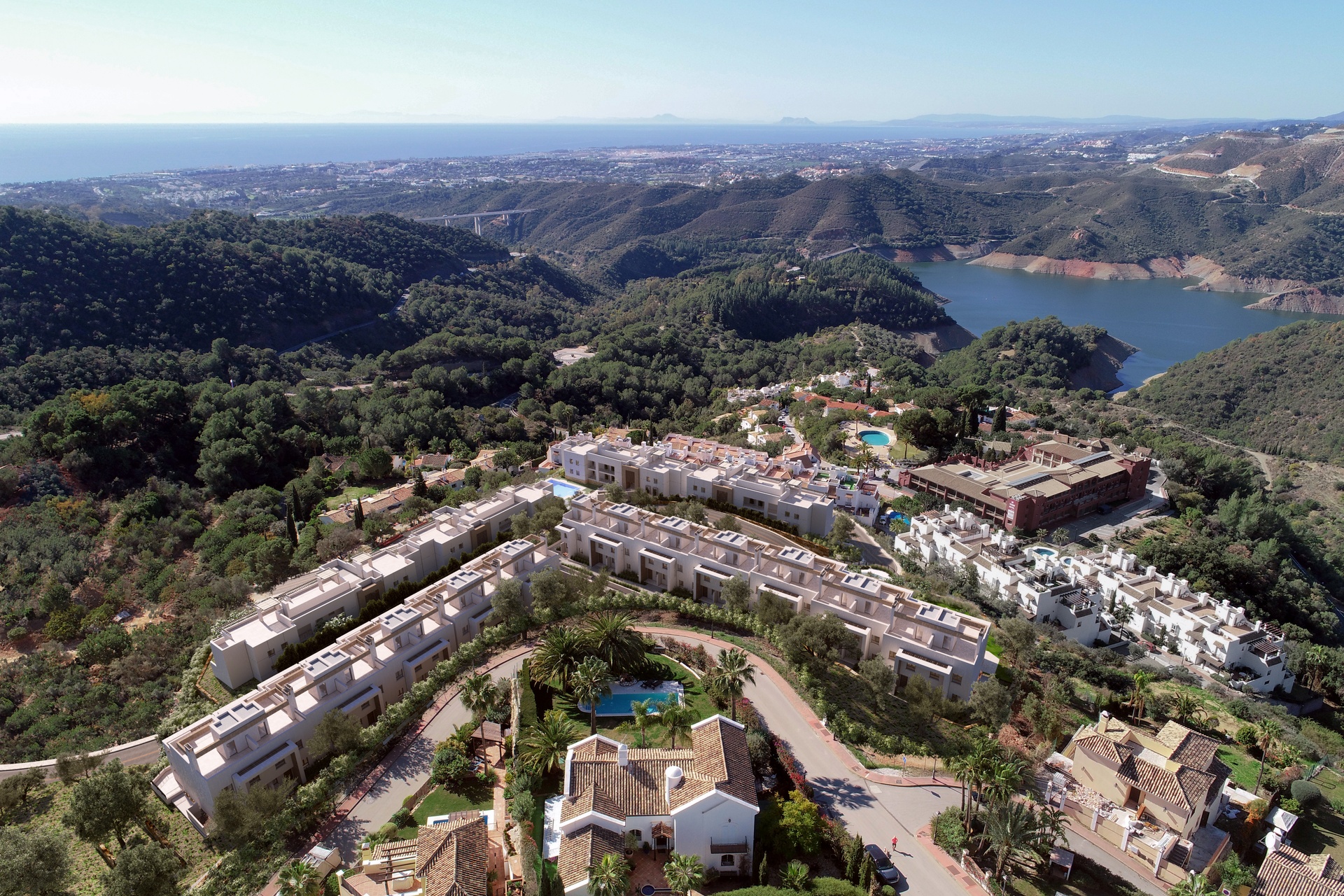 A1_Almazara_apartments_Istan_Marbella_views.jpg